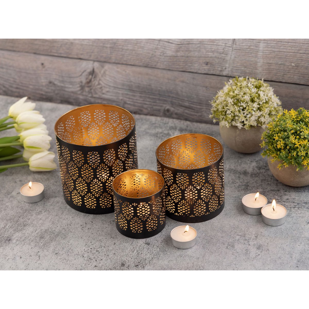 Candlestick set of 3 lantern oriental tealight holder round black gold
