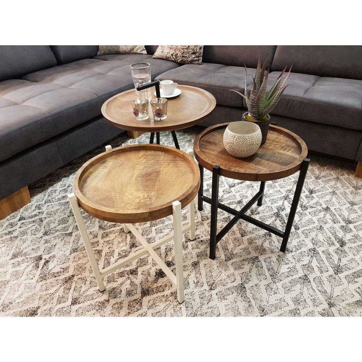 Side table ø 46 x H 45 cm coffee table living room table round Omaha metal frame old silver/black