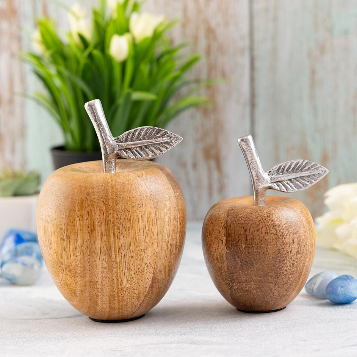 Decorative figures set of 2 apple H15/13x11/9cm stand Masterbox 12 pieces mango wood