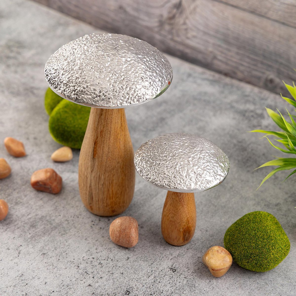 Decorative figures set of 2 mushrooms H20/12x13/10cm stand mushroom look mango wood aluminum