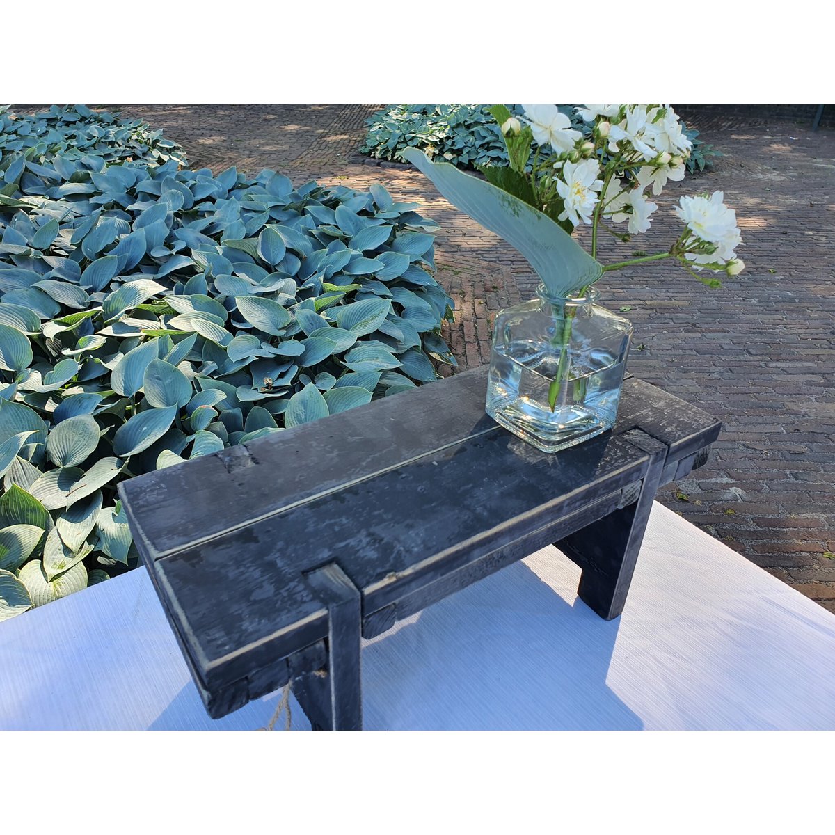 home dec black berlin window table 38